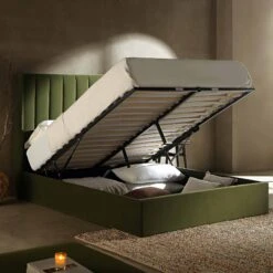 Wilton Moss Green Velvet Ottoman Storage Bed -Daals Shop AH 017 MOSS VEL scene2