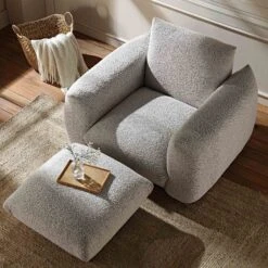 Gianni Armchair, Mist Grey Boucle -Daals Shop BOSF 9678 GREY BOU 1ST scene4