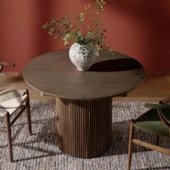 Maru Round 4-6 Seater Extending Oak Pedestal Dining Table, Silver Oak -Daals Shop BSD 135 SILK scene3