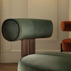 Ophelia Moss Green Velvet Dining Chair -Daals Shop DCH 2187 MOSS VEL WALN scene2