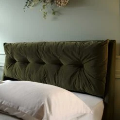 Hadley Moss Green Velvet Ottoman Storage Bed -Daals Shop JAH 010 MOSS VEL scene2