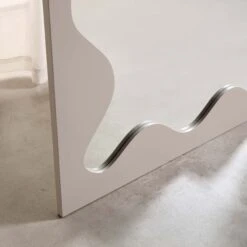 Destin Wave Mirror 160 X 70 Cm, Taupe Gloss -Daals Shop MIRR 160 TAUPE GLOSS scene3