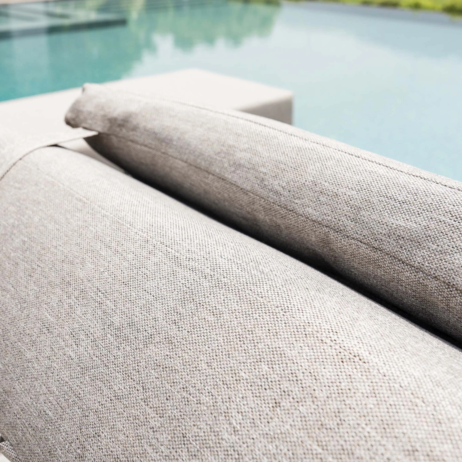 Jardin Aluminium Outdoor Sun Lounger, Granite 4 Jardin Aluminium Outdoor Sun Lounger, Granite - Image 2